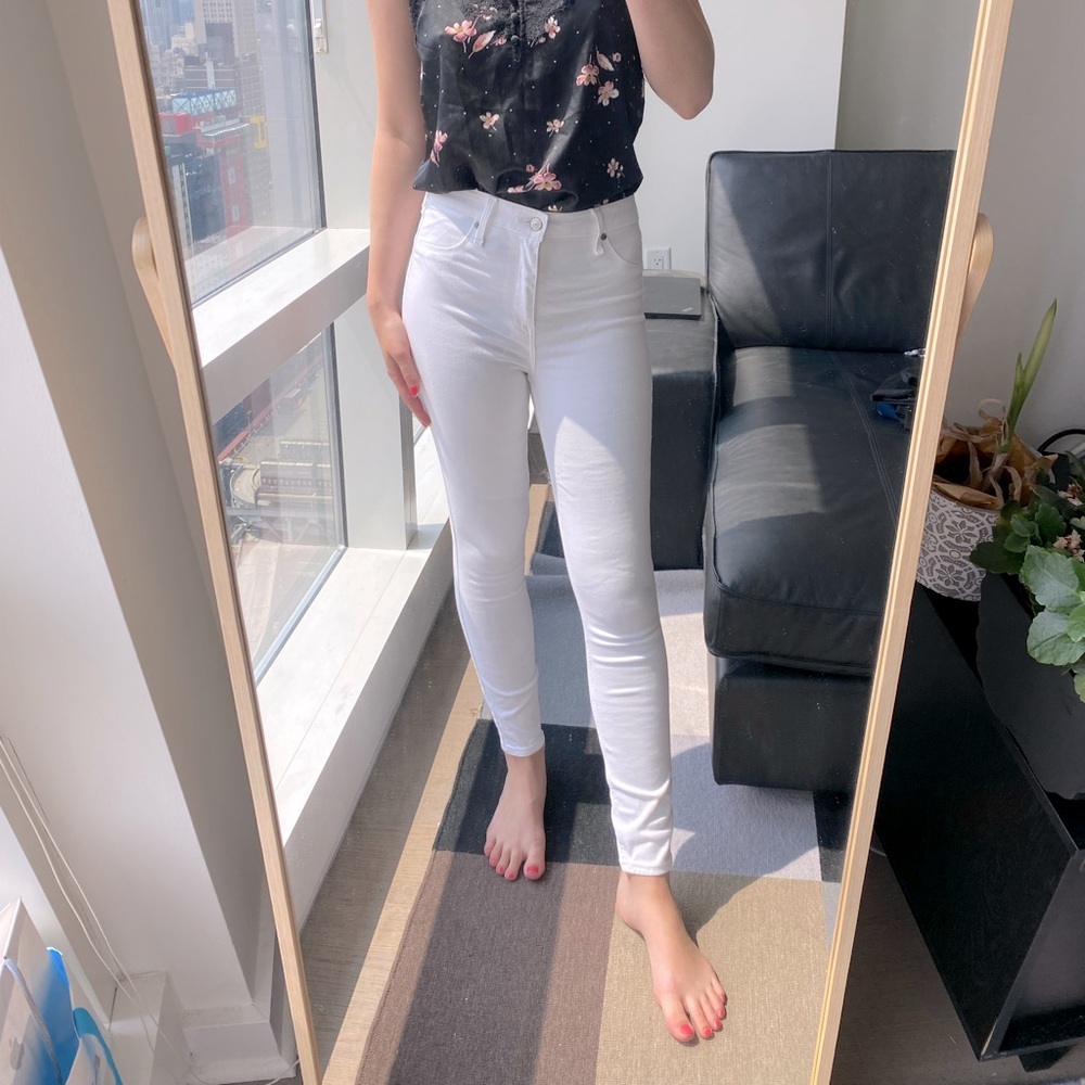 White High-Rise Abercrombie Skinny Jeans